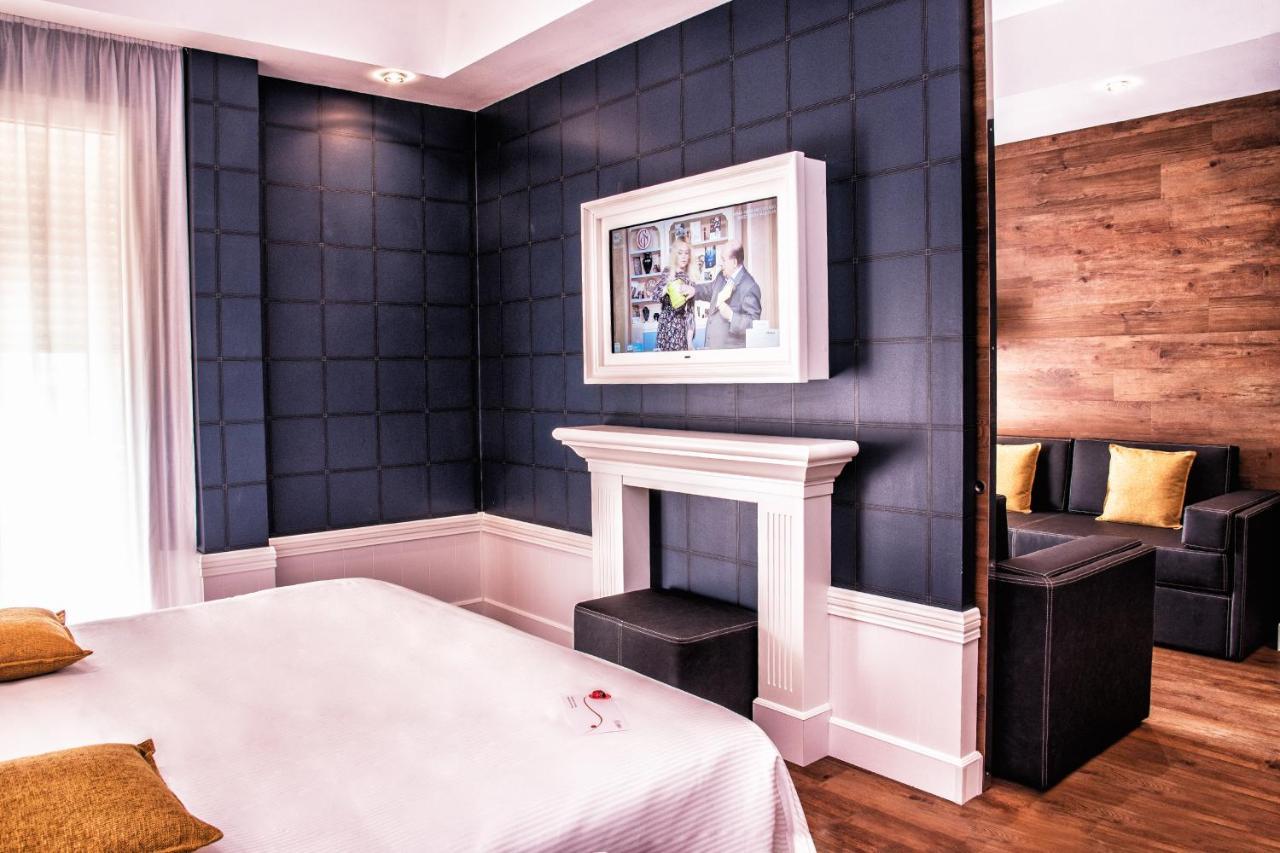 Villa Adriatica Ambienthotels 리미니 외부 사진
